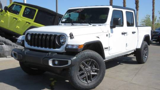 2024 Jeep Gladiator