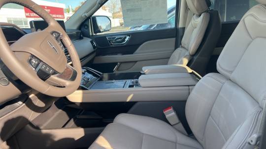 2024 Lincoln Navigator
