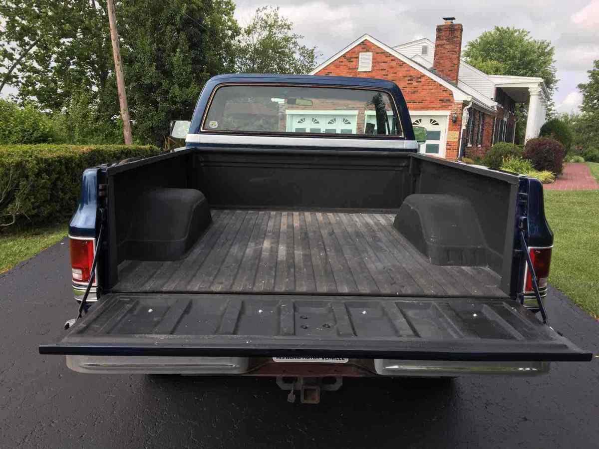 1984 chevrolet k10 pickup blue short bed 20 k miles on gm crate motor automatic