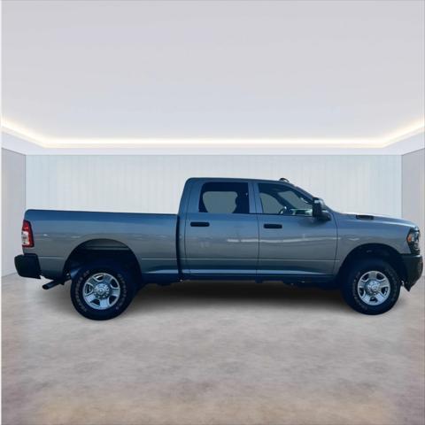 2024 ram 2500 tradesman crew cab 4x4 64' box