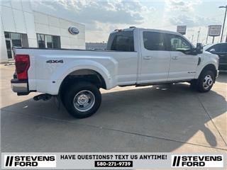 2022 Ford F-350 lariat