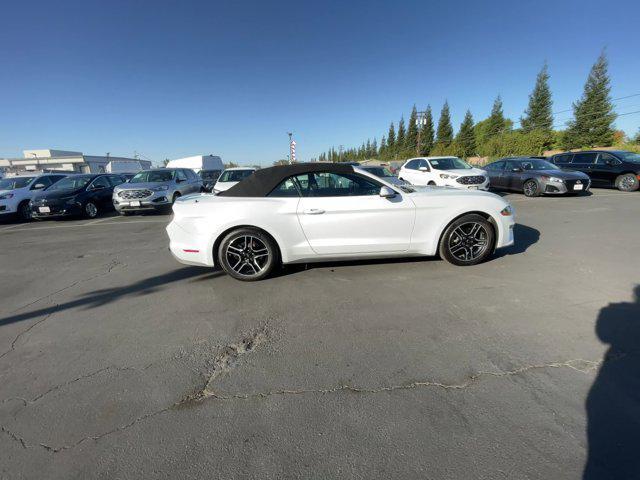 2022 ford mustang ecoboost premium