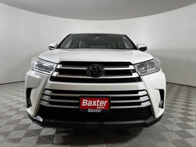 2018 toyota highlander le plus