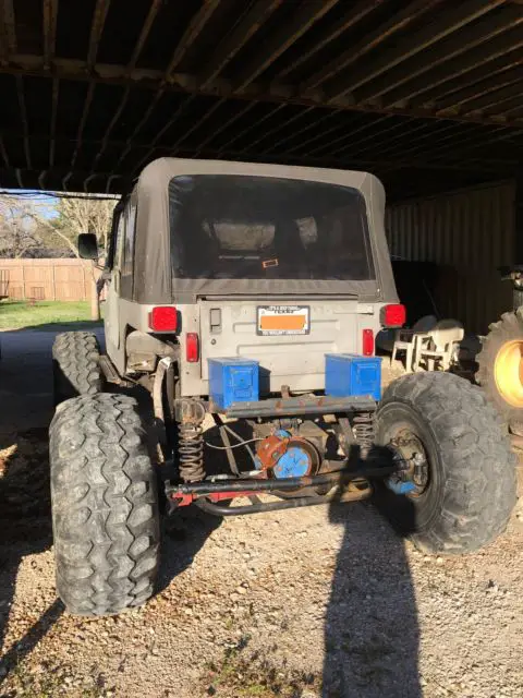 1989 jeep wrangler street legal & insured rock crawler