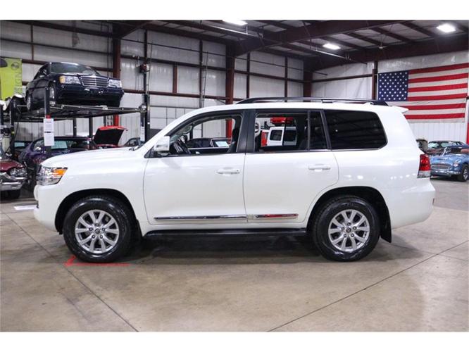 2017 toyota land cruiser fj in kentwood, michigan