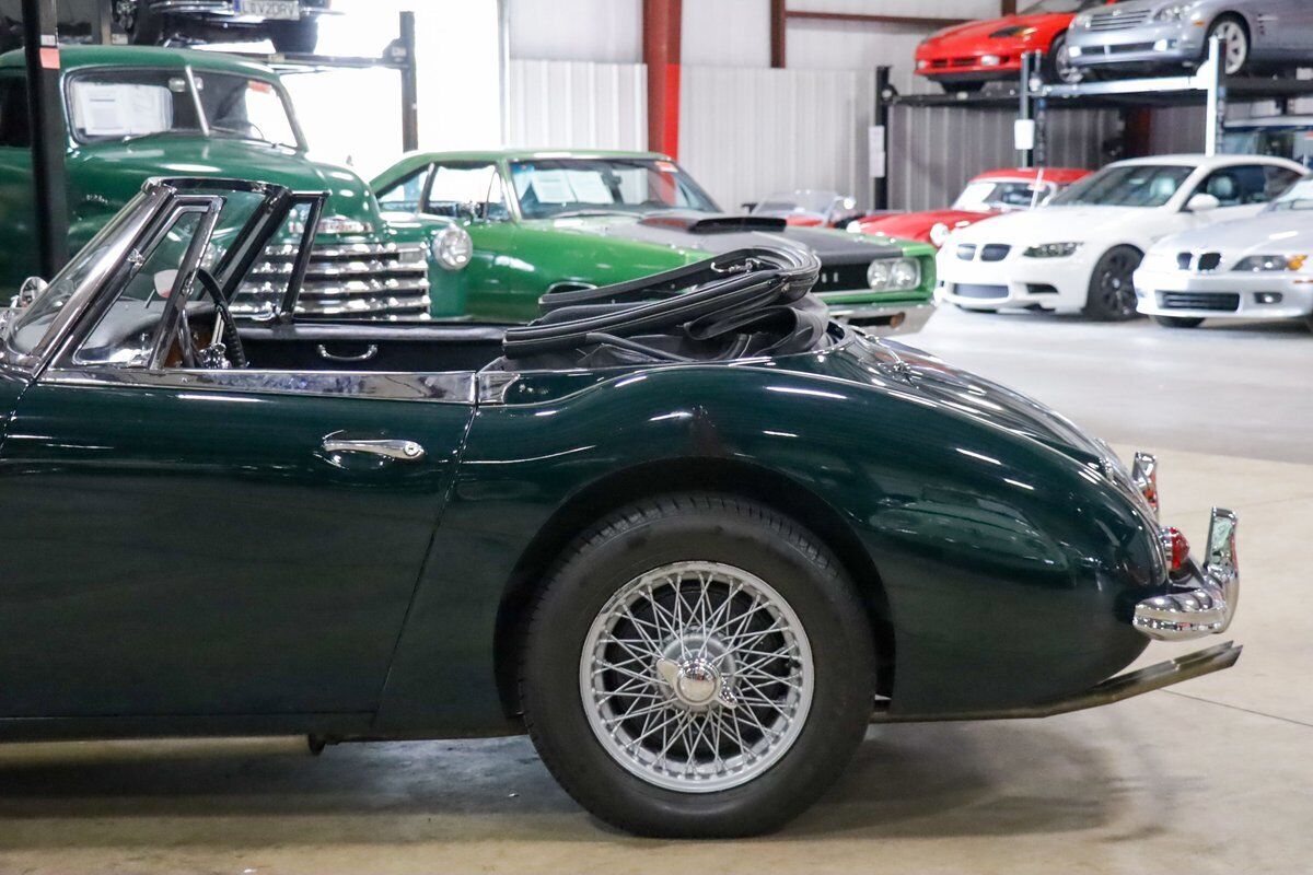 1965 austin-healey 3000 bj8 mkiii