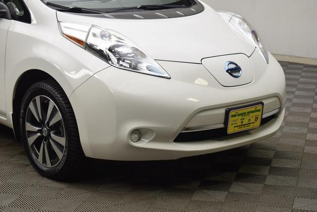 2015 nissan leaf sv