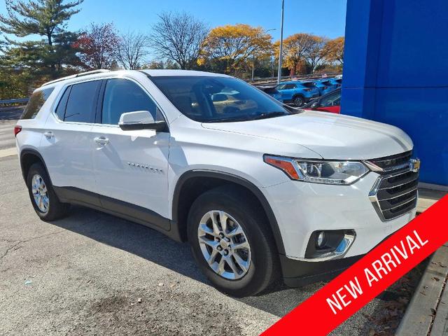 2021 chevrolet traverse lt cloth