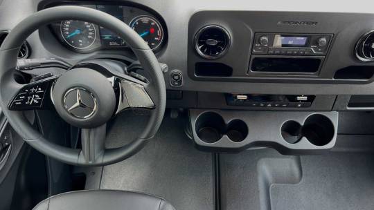 2024 Mercedes-Benz