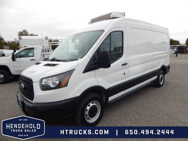 2019 ford transit-250 148 wb medium roof cargo