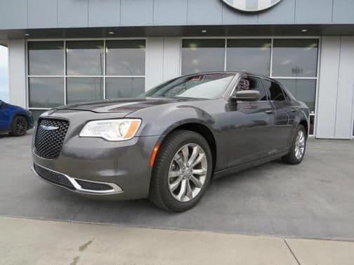 2019 chrysler 300 touring in co bluffs, iowa