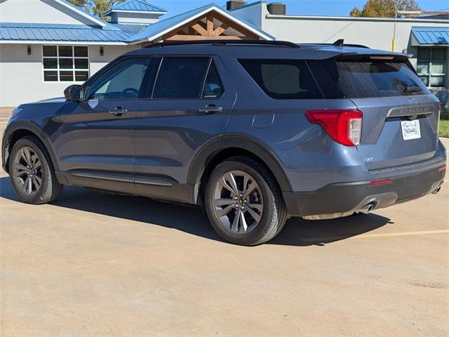 2021 ford explorer xlt