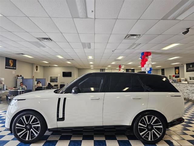 2023 land rover range rover p530 se