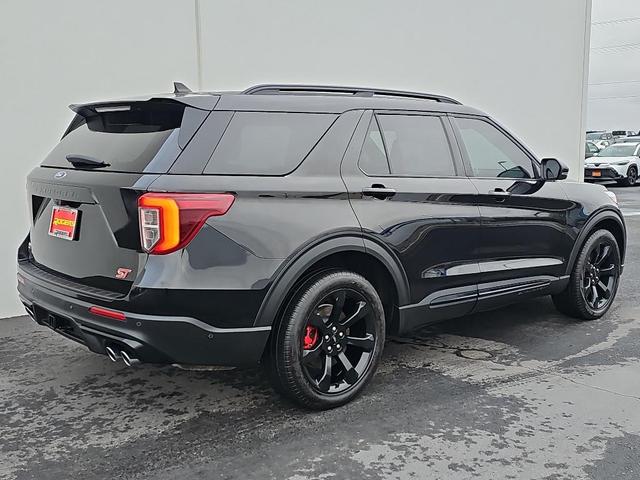 2023 ford explorer st