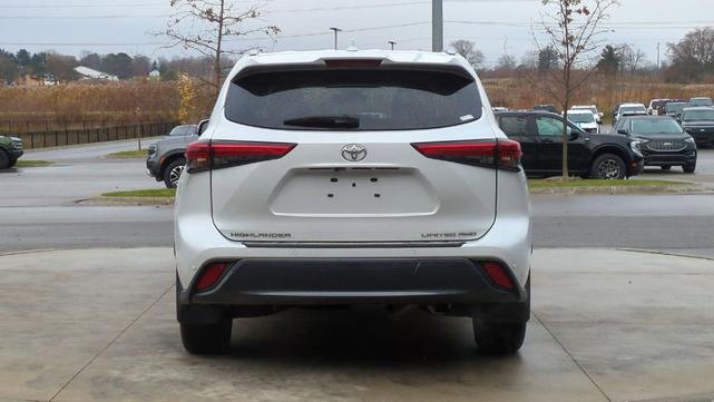 2023 toyota highlander l