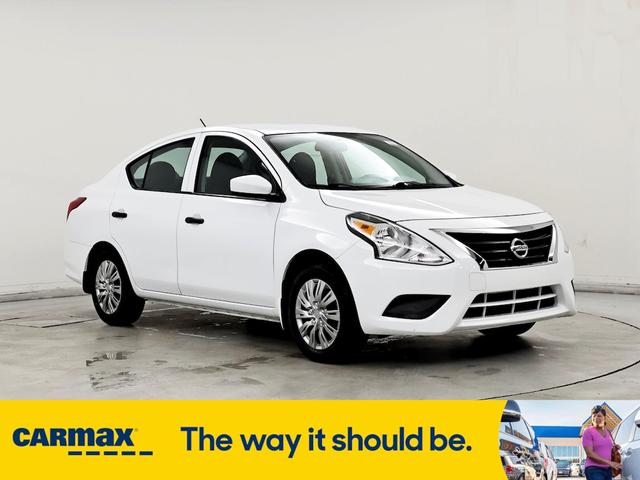 2016 nissan versa s