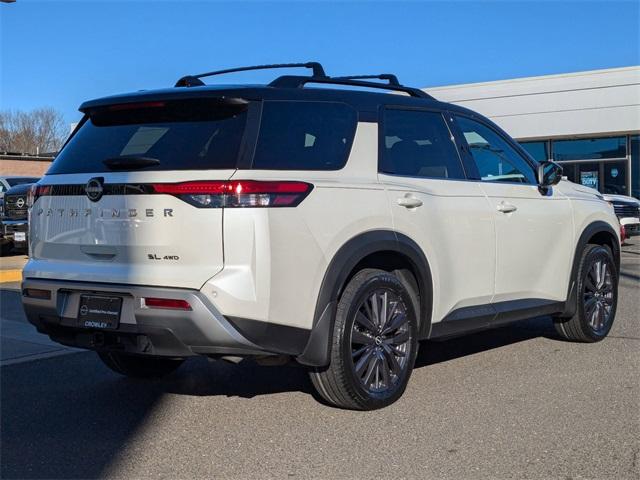 2023 nissan pathfinder sl