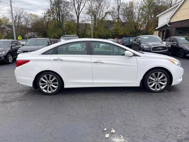 2013 hyundai sonata se