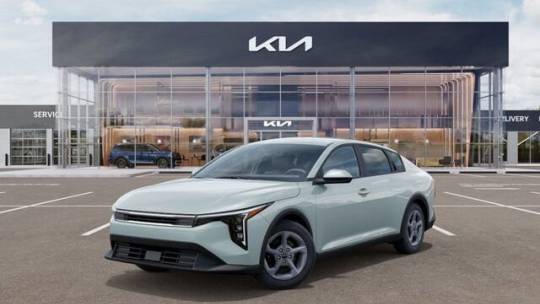 2025 Kia K4