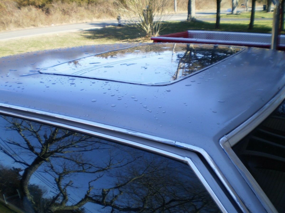 1980 oldsmobie delta eighty-eight royal brougham 2 dr