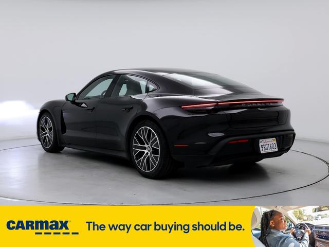 2022 porsche taycan
