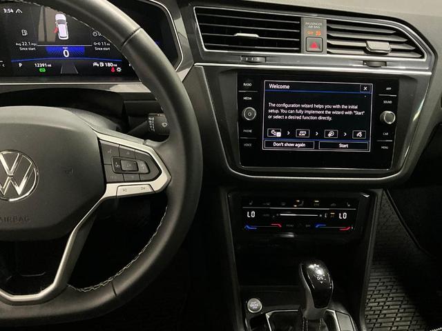 2024 volkswagen tiguan 2.0t se