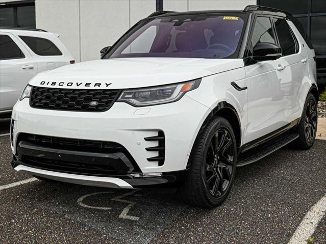 2022 land rover discovery p360 s r-dynamic