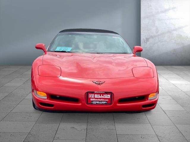 2004 chevrolet corvette base
