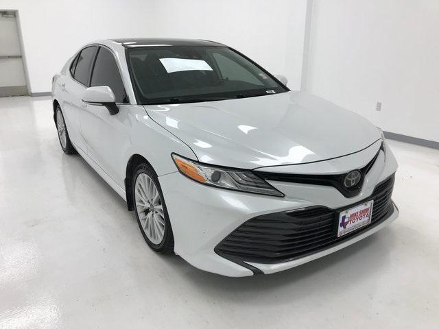 2019 toyota camry xle