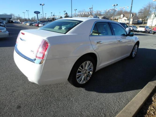 2014 chrysler 300 c awd c 4dr sedan for sale in martinsburg, west virginia