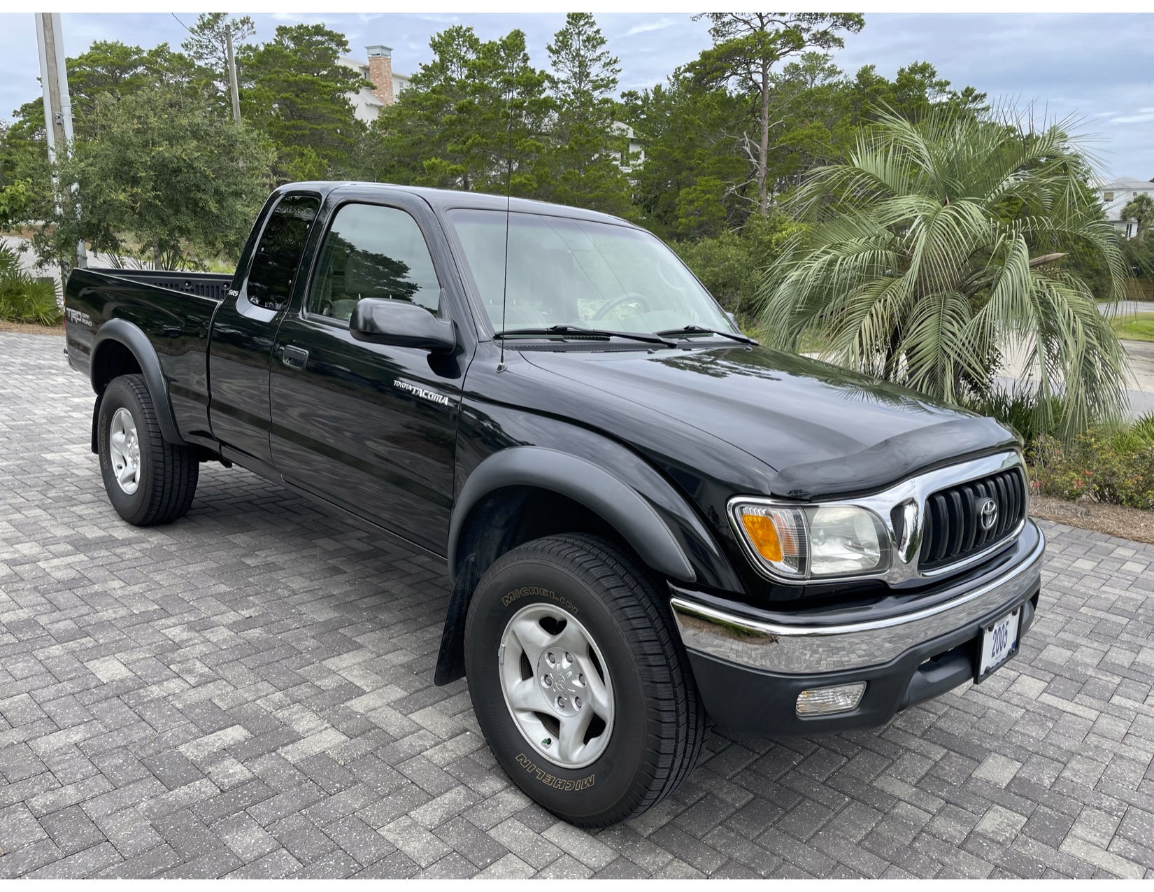 2004 toyota tacoma sr5
