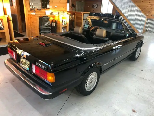 bmw 325i e30 convertible. only 76k miles!!! great condition recent service
