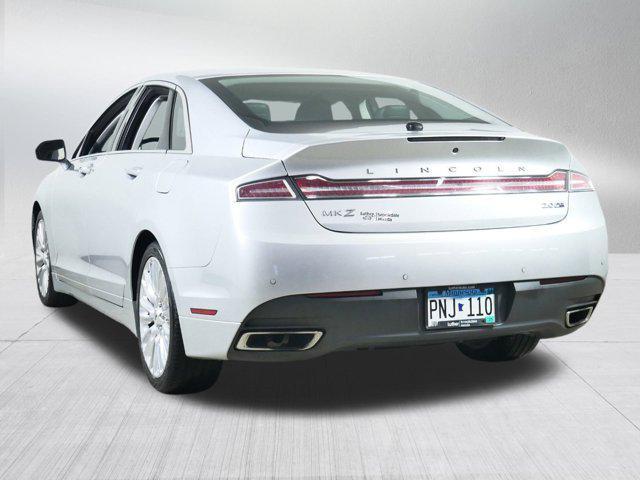 2016 lincoln mkz base