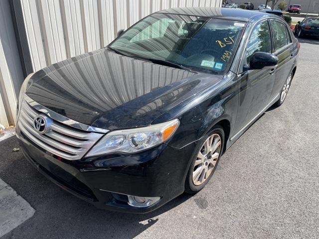 2011 toyota avalon limited