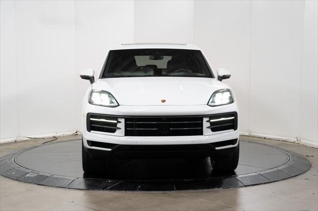 2024 porsche cayenne