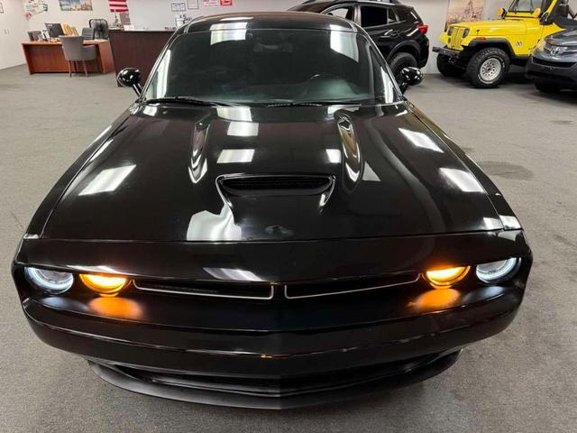2019 dodge challenger r/t