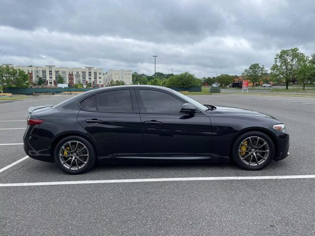 2017 alfa romeo giulia base