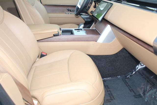 2024 land rover range rover se