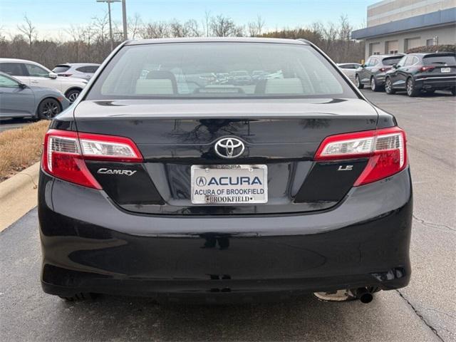 2012 toyota camry le
