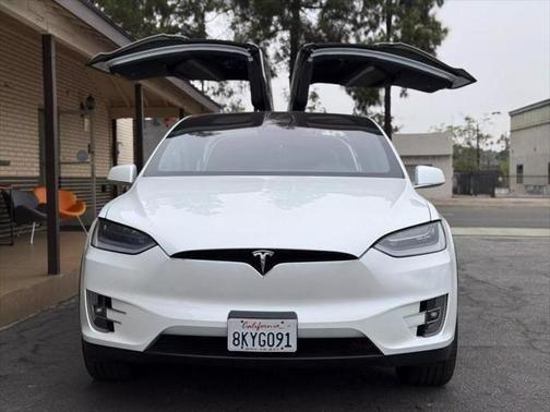 2019 tesla model x