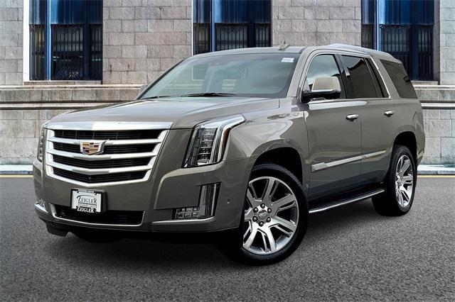 2017 cadillac escalade luxury