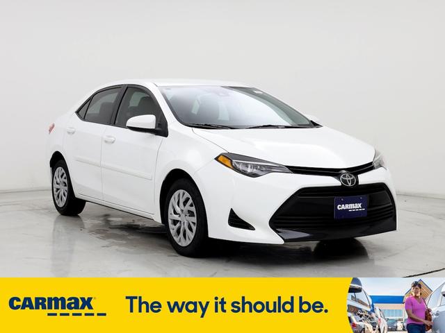 2017 toyota corolla le