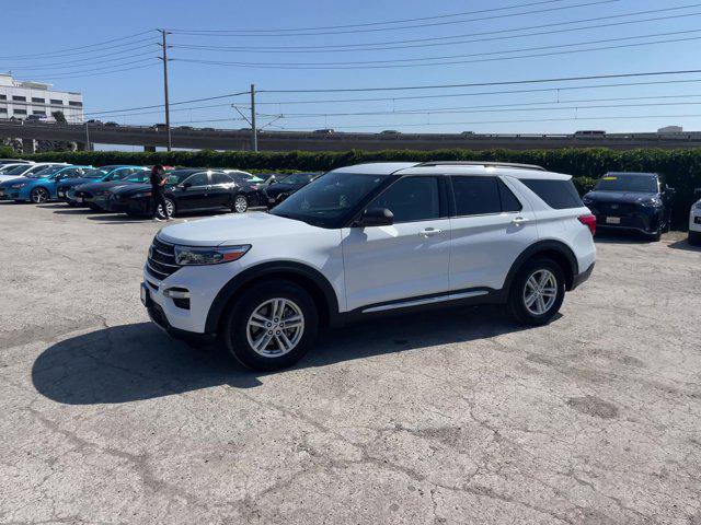 2023 ford explorer xlt