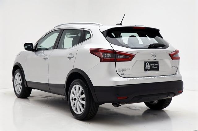 2022 nissan rogue sport sv