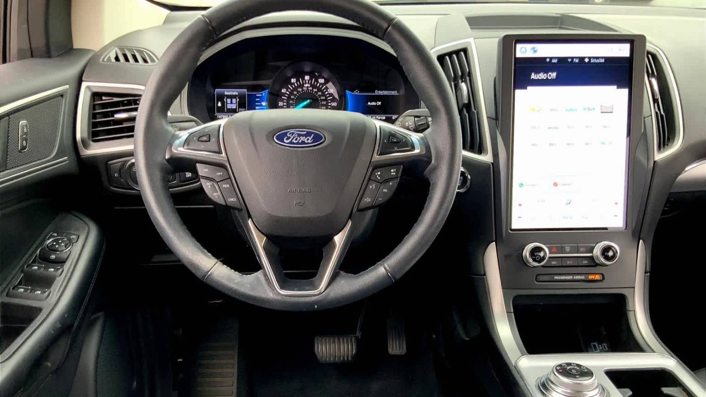2022 ford edge sel