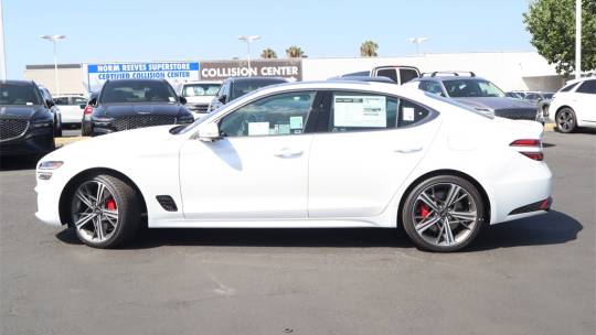 2025 Genesis G70