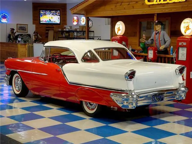 1957 oldsmobile deluxe 88 â€“ red / white