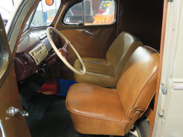 sedan delivery deluxe flathead v8 3 speed