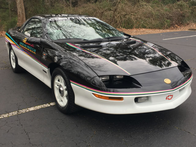 1993 chevrolet camaro z28 pace car