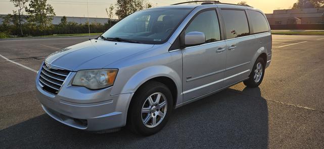 2008 chrysler town & country touring